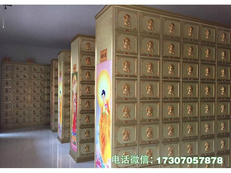 始兴县灵栖瑞阁纪念架