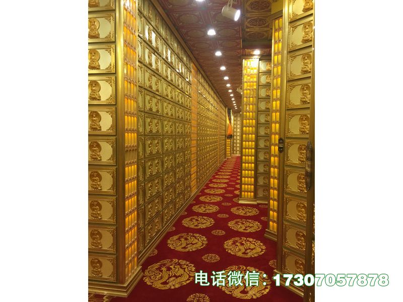 追思架
